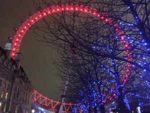 It's so romantic to enjoy the whole London city at night