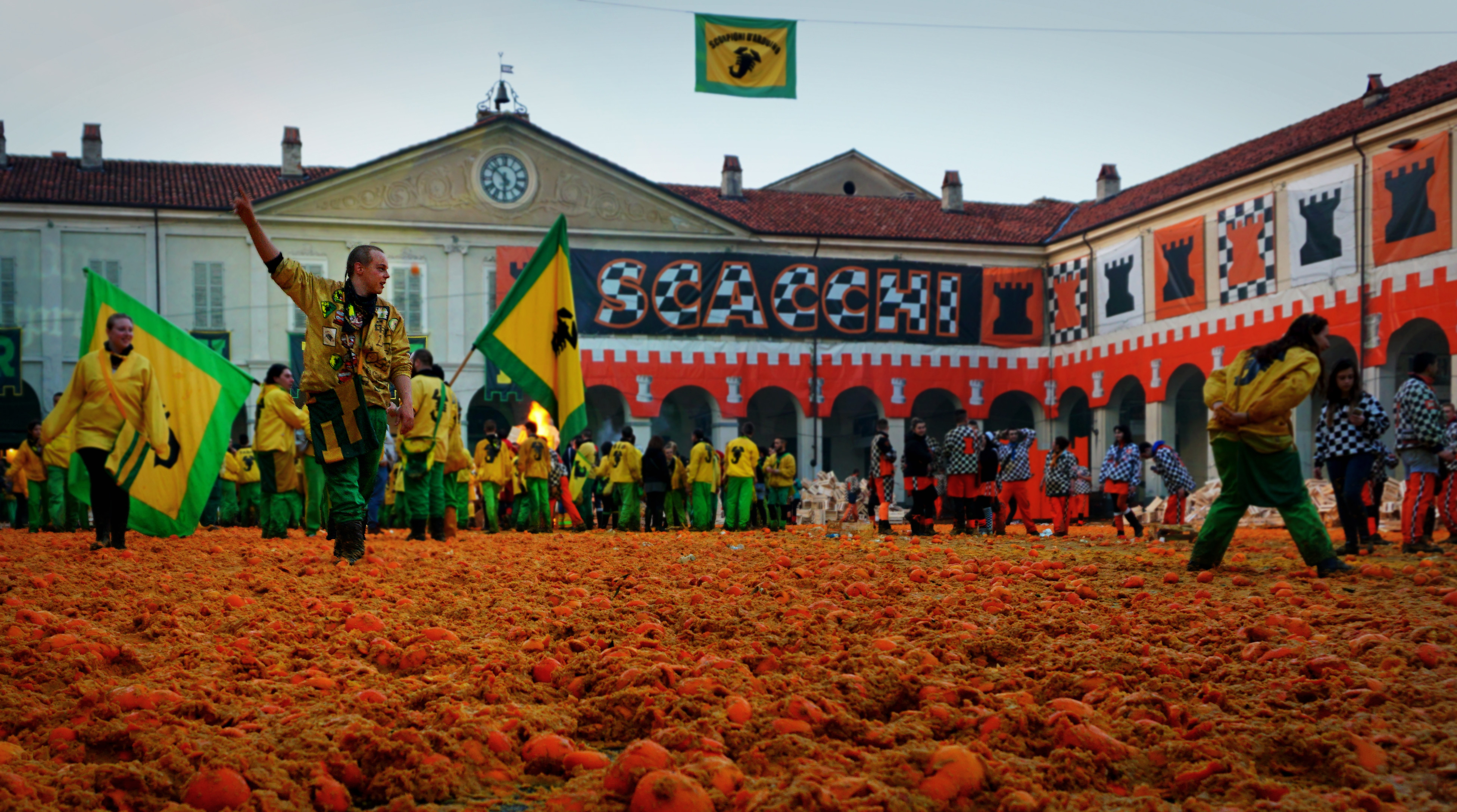 Ben Guerra-LC-Carnival in Ivrea, The Battle of the Oranges