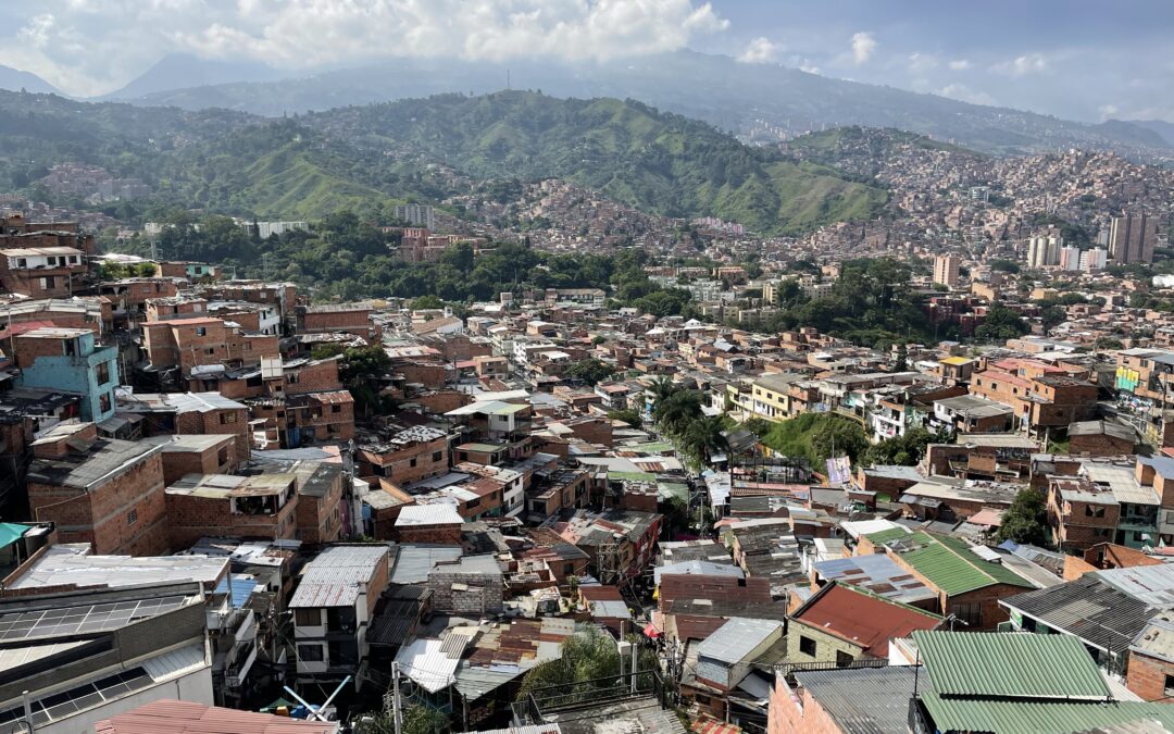 UA in Colombia: Un Dia en Medellin