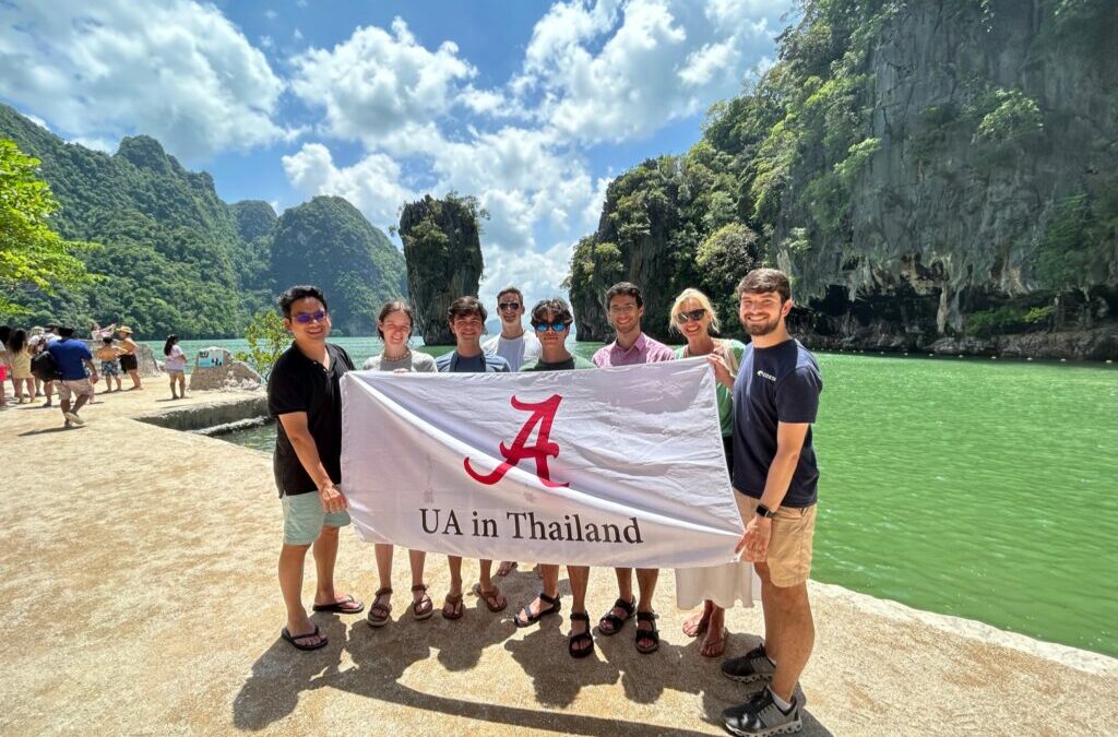 Seven Nights In Phuket: UA in Thailand 2/3