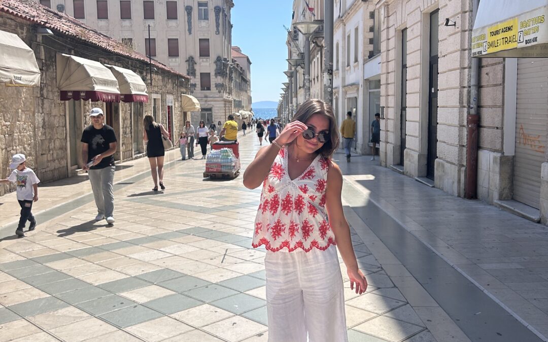 Packing Tips for Study Abroad: Dress Like a Local (and Actually Be Comfortable)