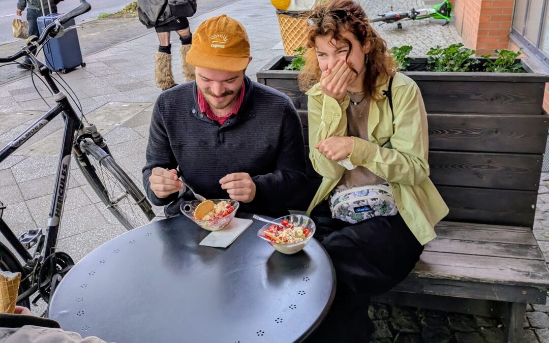 Food Connects People